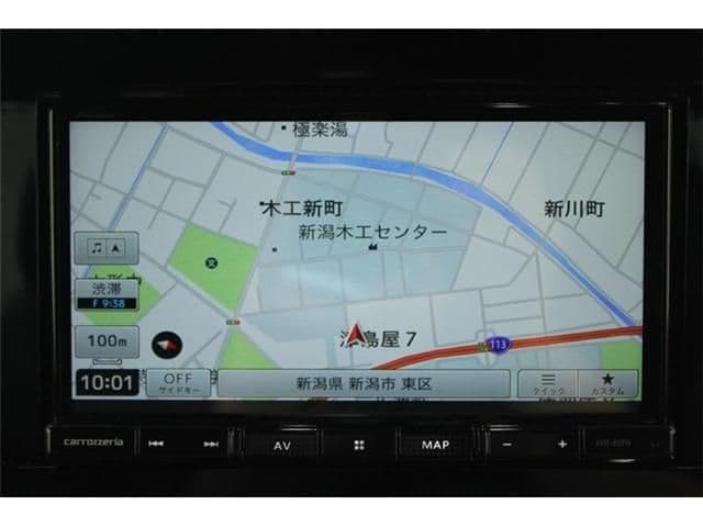 Car thumbnail 3
