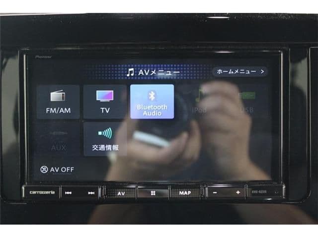 Car thumbnail 4