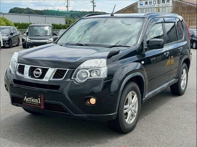 NISSAN