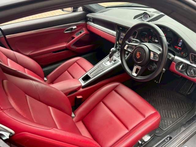 Car thumbnail 2