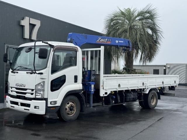 ISUZU
