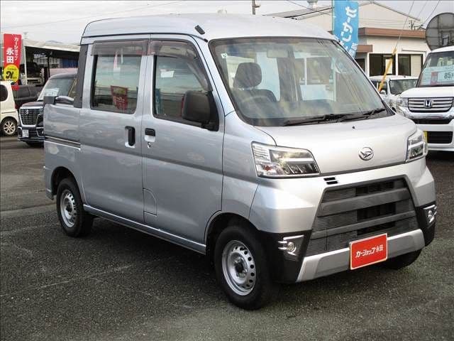 Car thumbnail 3