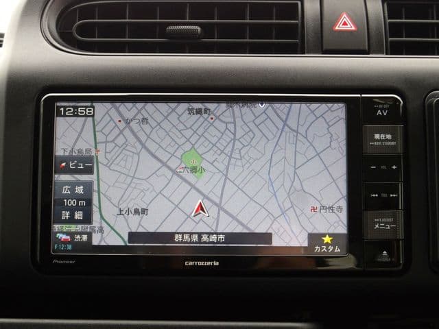 Car thumbnail 4