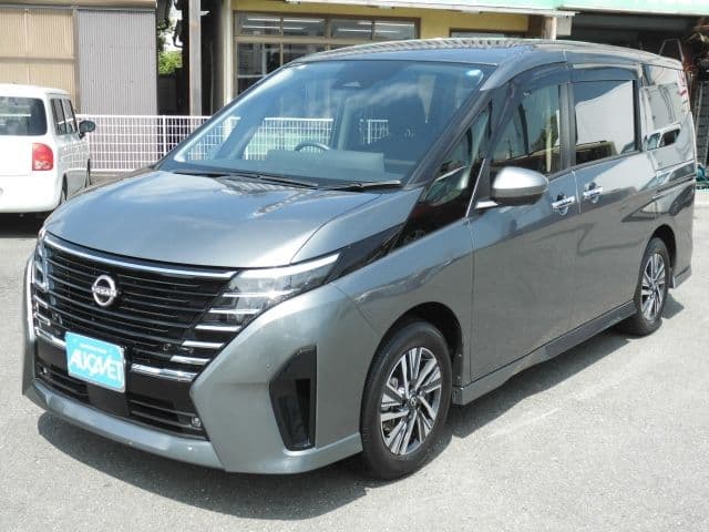 NISSAN