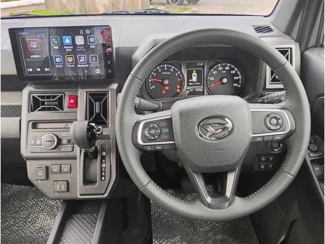 Car thumbnail 3