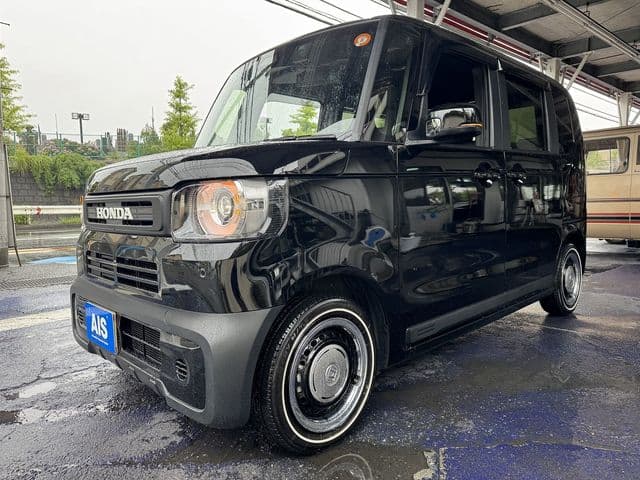Car image 1