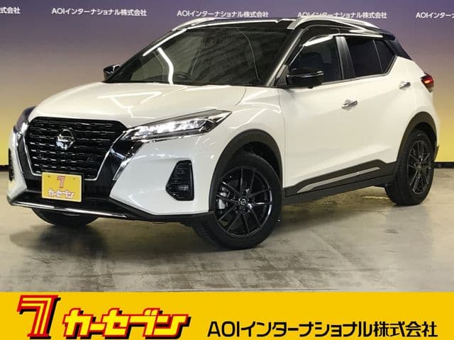 NISSAN