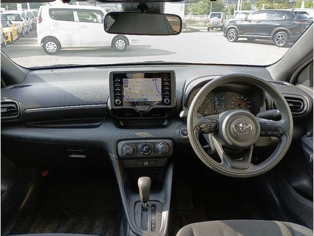 Car thumbnail 3