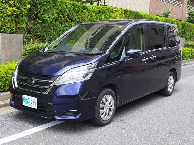NISSAN