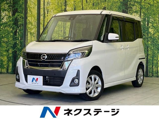 NISSAN