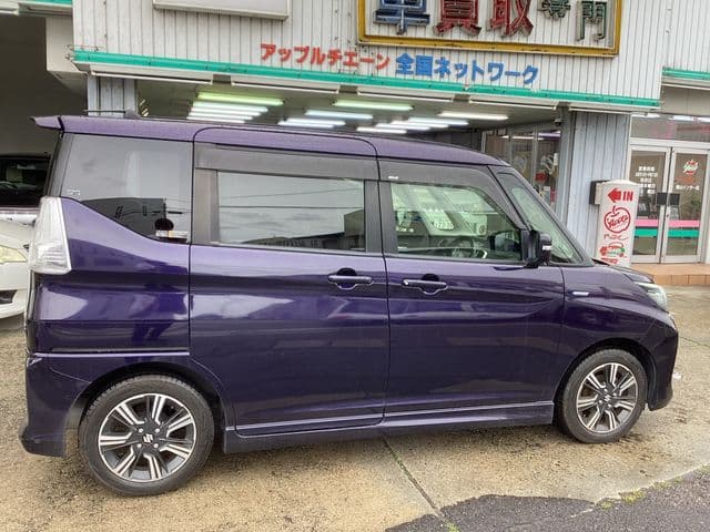 Car thumbnail 4