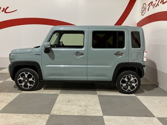 Car thumbnail 3