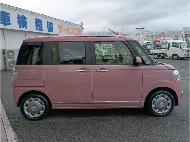 Car thumbnail 4