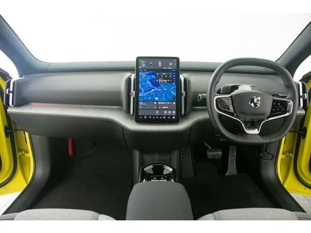 Car thumbnail 3
