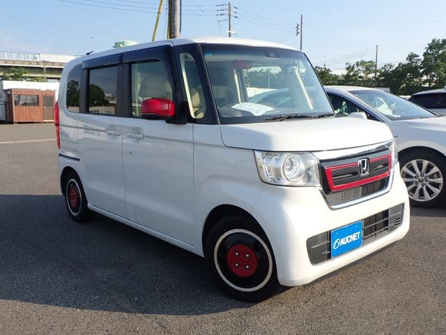 Car thumbnail 4