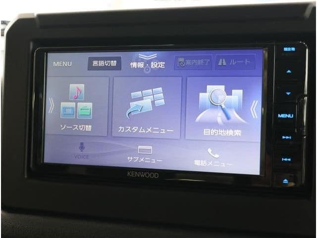Car thumbnail 3