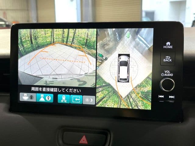 Car thumbnail 4