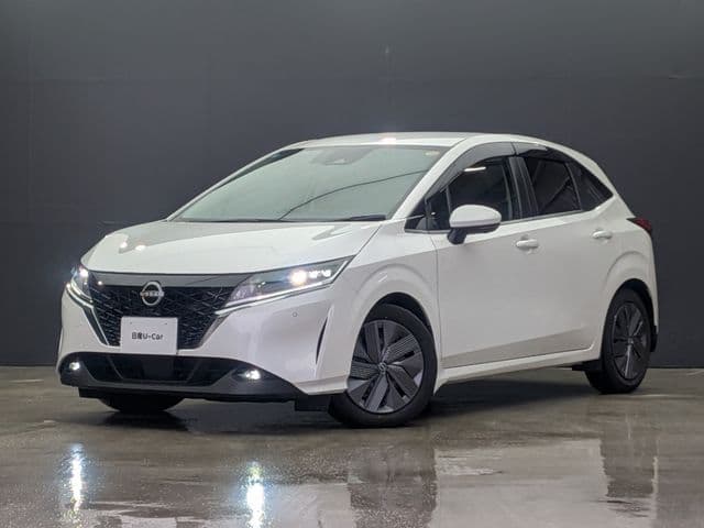 NISSAN