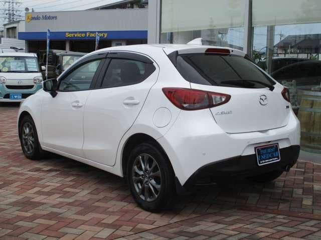 Car thumbnail 4
