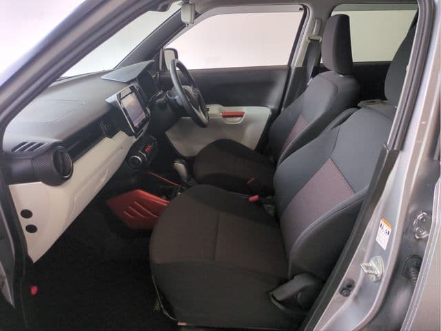 Car thumbnail 4