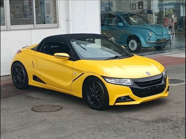 Car thumbnail 2