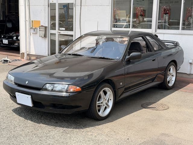 NISSAN SKYLINE coupe