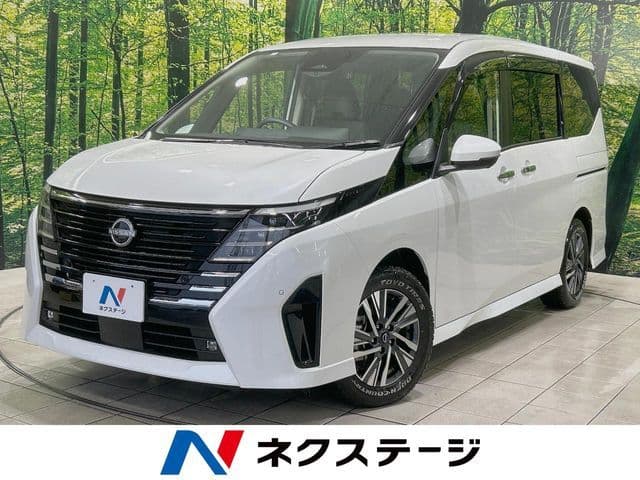 NISSAN