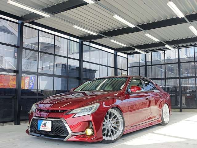 Car thumbnail 3