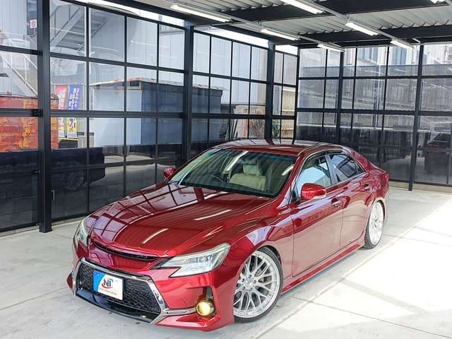 Car thumbnail 4