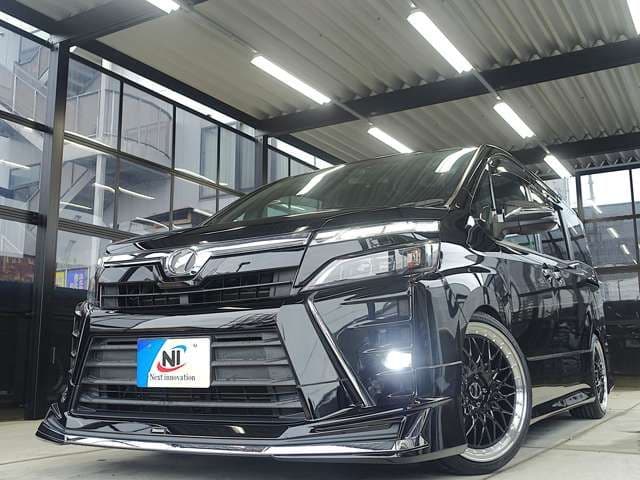 Car thumbnail 3