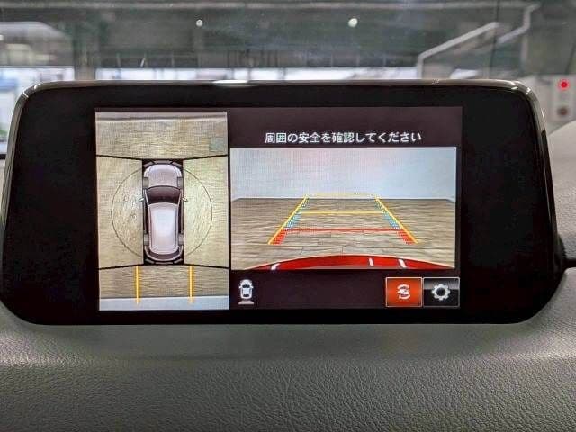 Car thumbnail 4