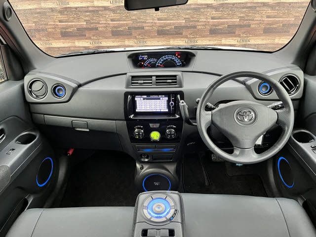 Car thumbnail 2