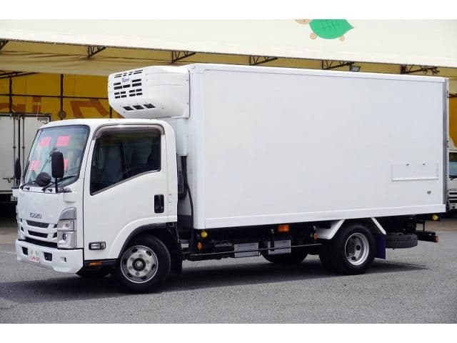 ISUZU