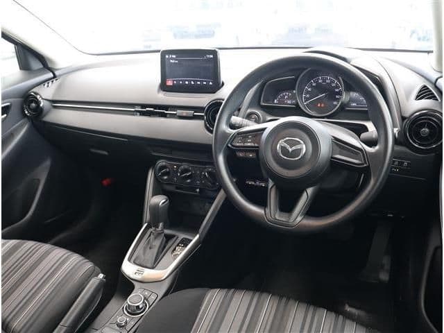 Car thumbnail 2