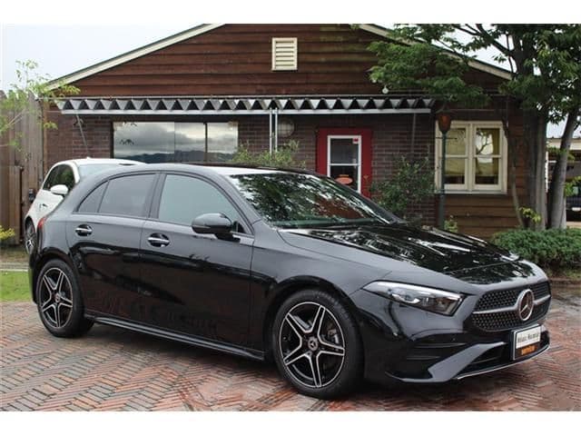 MERCEDES BENZ