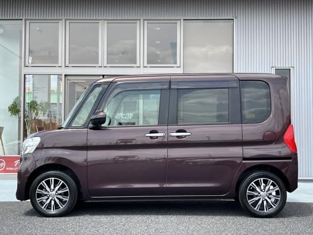 Car thumbnail 4