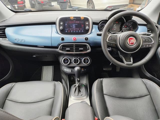 Car thumbnail 2