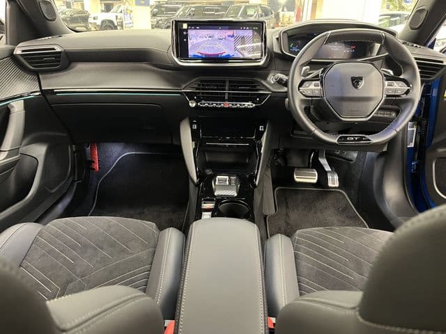 Car thumbnail 2