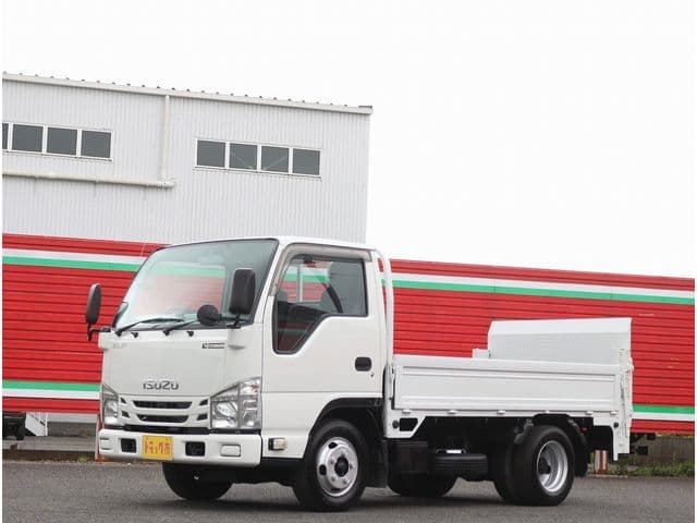 ISUZU