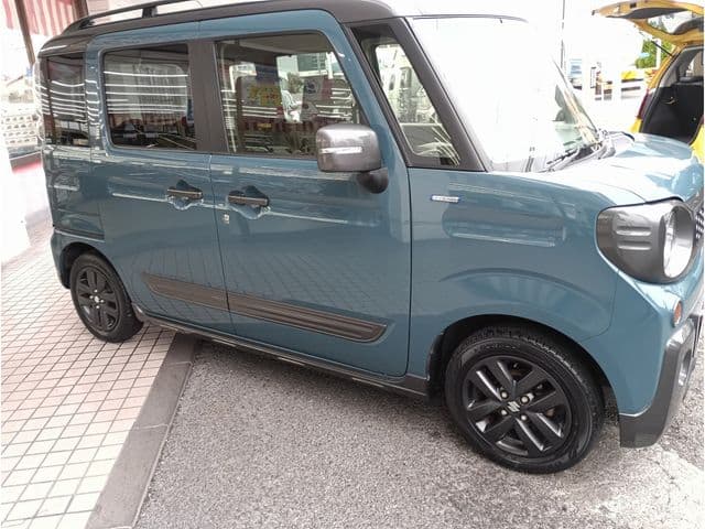 Car thumbnail 4