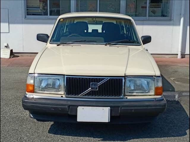 VOLVO VOLVO 240 ESTATE