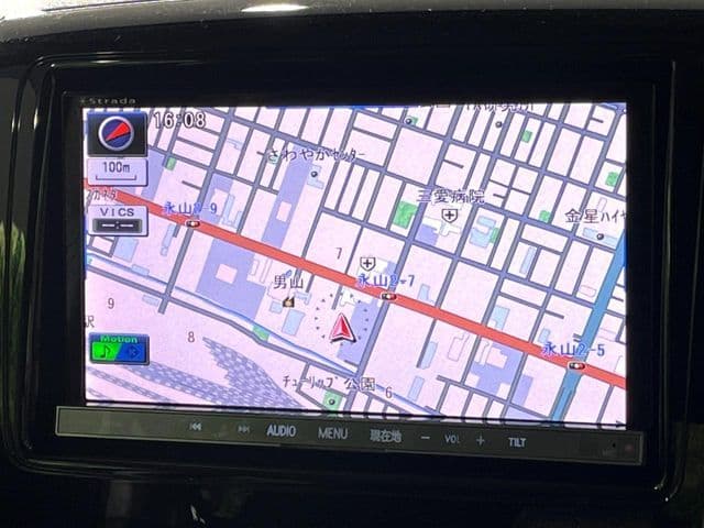 Car thumbnail 4