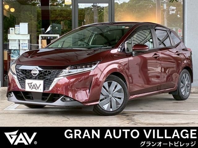 NISSAN