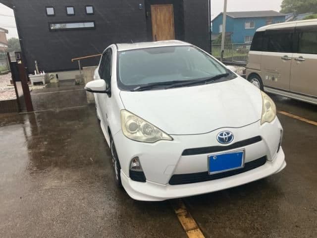 Car image 1