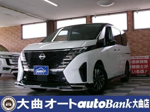 NISSAN