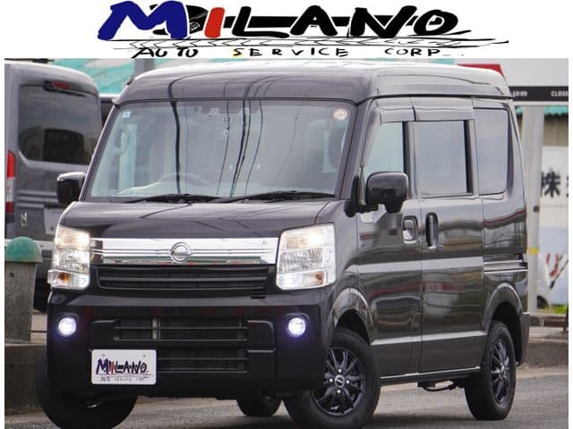 NISSAN