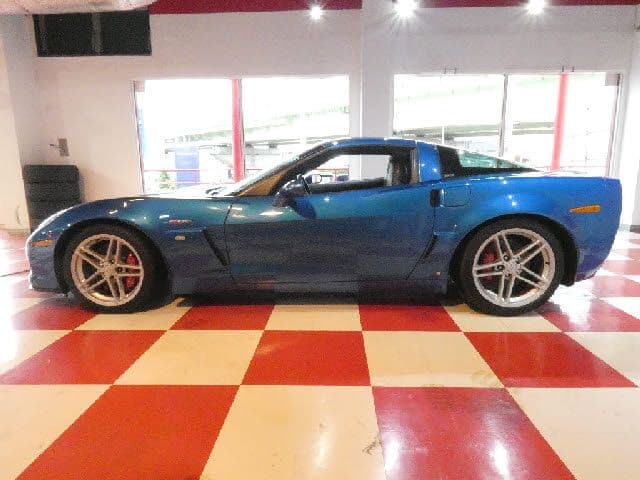 Car thumbnail 4