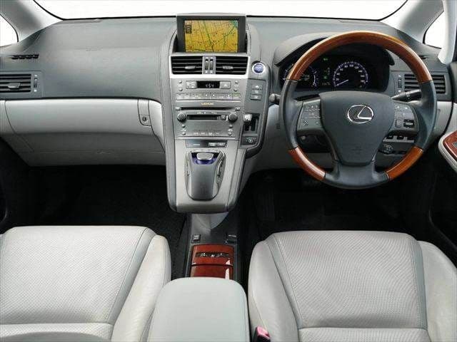 Car thumbnail 3