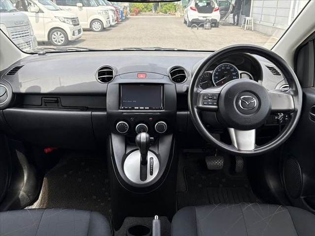 Car thumbnail 2