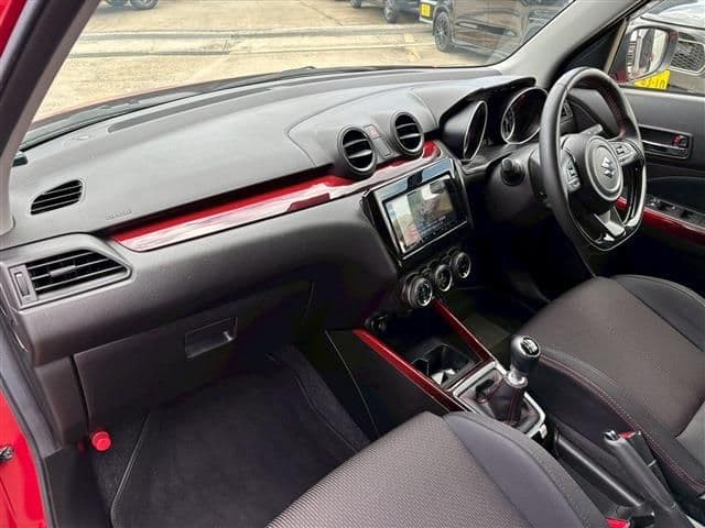 Car thumbnail 4
